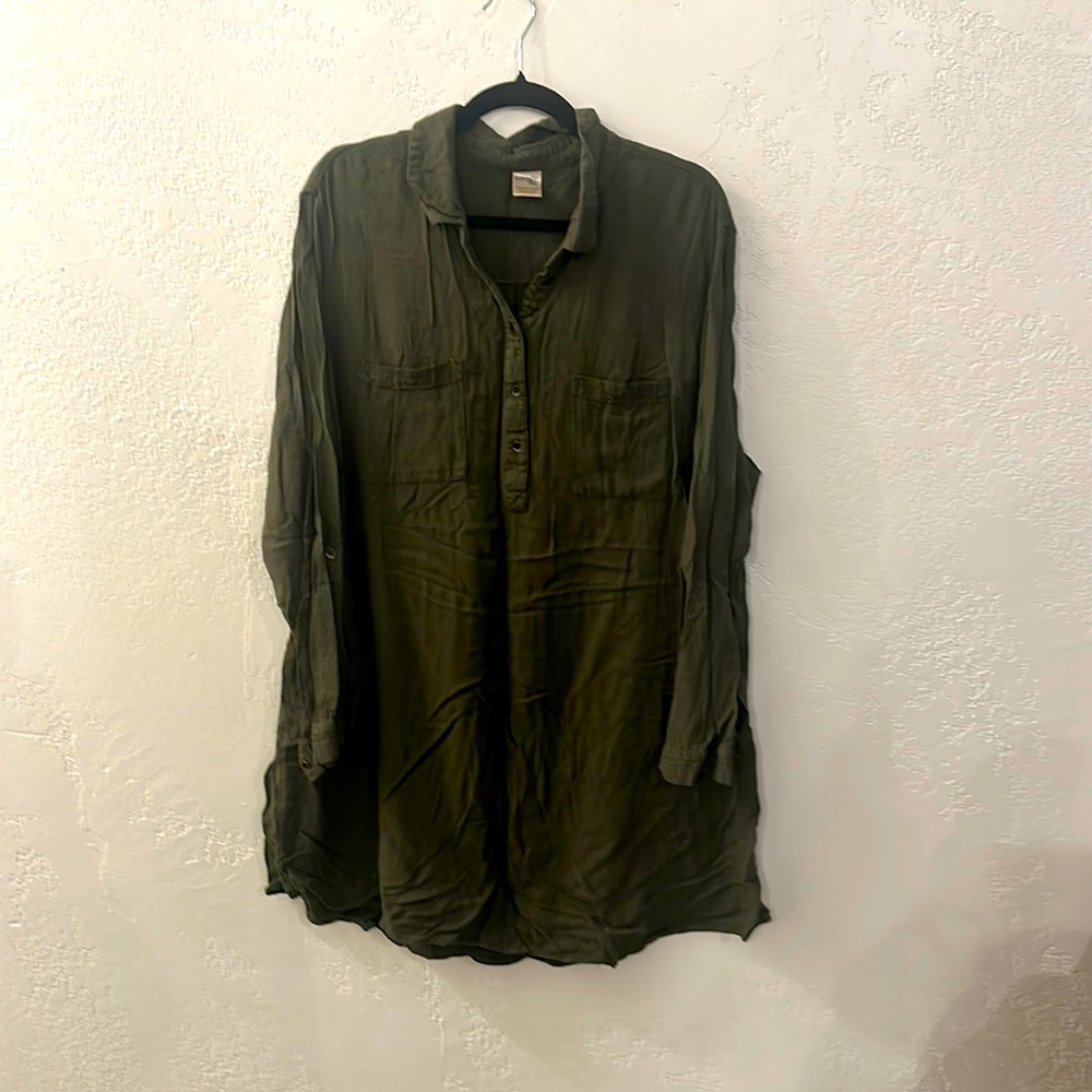 Long green button up tunic